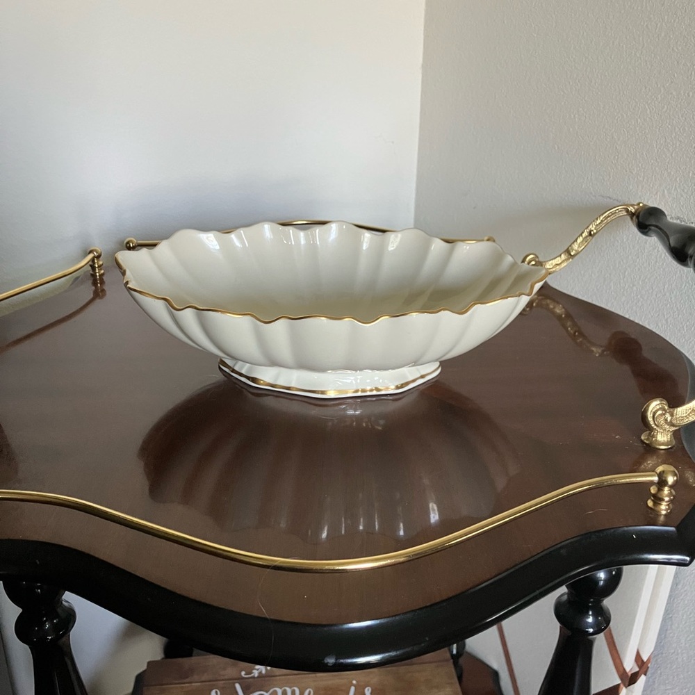 Vintage Lenox Large Center Piece Serving Bowl
